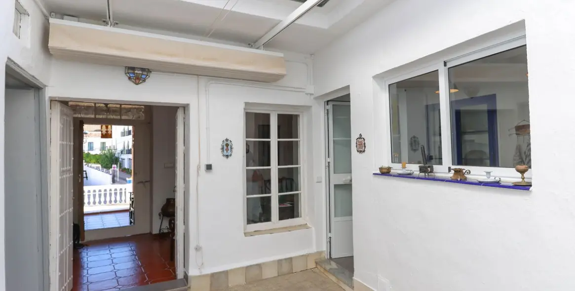 Sale of townhouse in Tolox 44