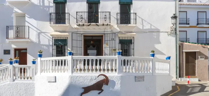 Sale of townhouse in Tolox 0