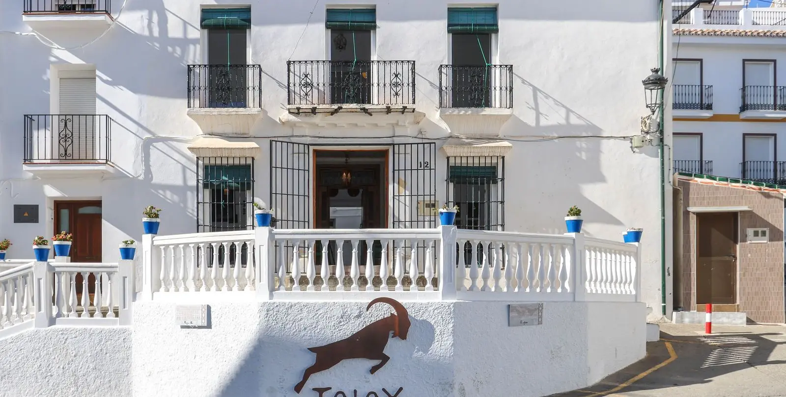 Sale of townhouse in Tolox 1
