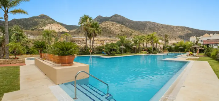 Продажа апартаментов на первом этаже в Benalmadena Costa 1