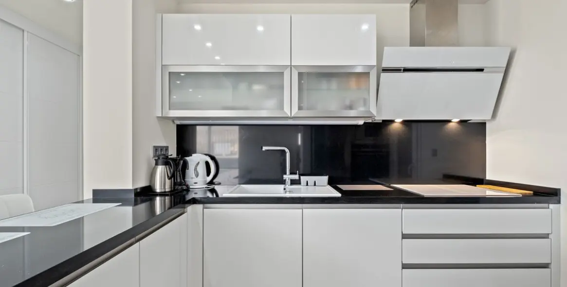 Продажа апартаментов на первом этаже в Benalmadena Costa 12