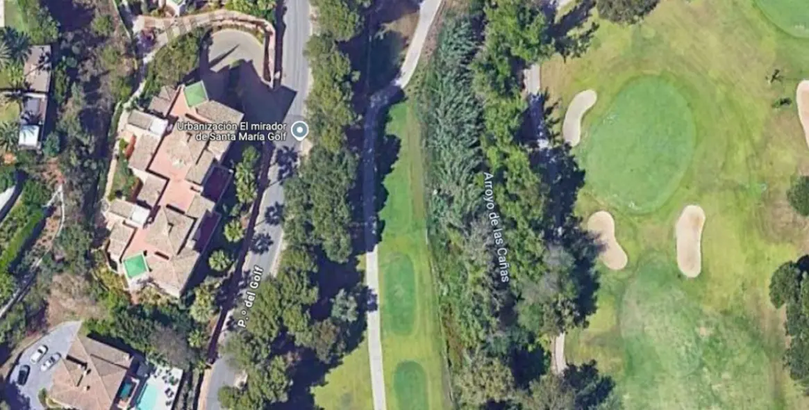 Продажа апартаментов на среднем этаже в Elviria 2