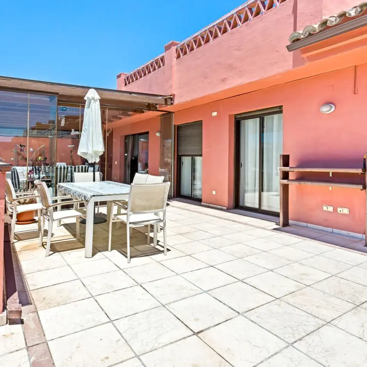 Продажа пентхауса в Casares Playa