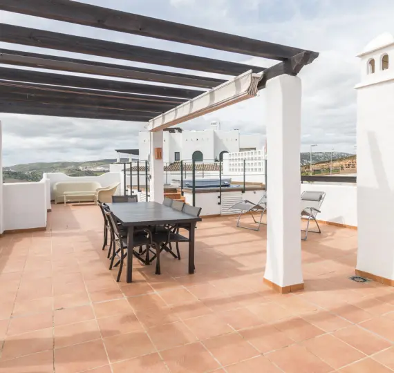 Sale of penthouse in Doña Julia