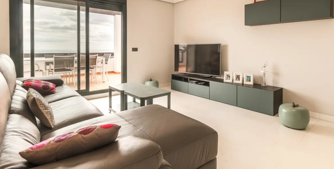 Sale of penthouse in Doña Julia 8