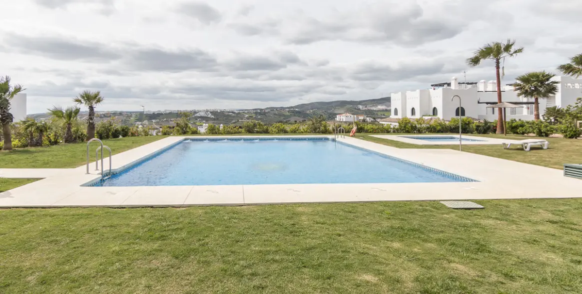 Sale of penthouse in Doña Julia 19