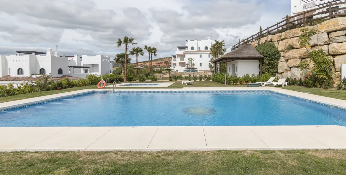 Sale of penthouse in Doña Julia 20