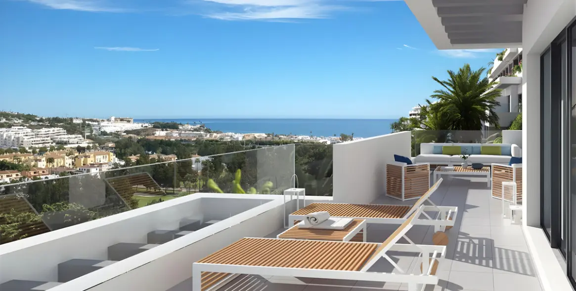 Sale of middle floor apartment in La Cala de Mijas 3