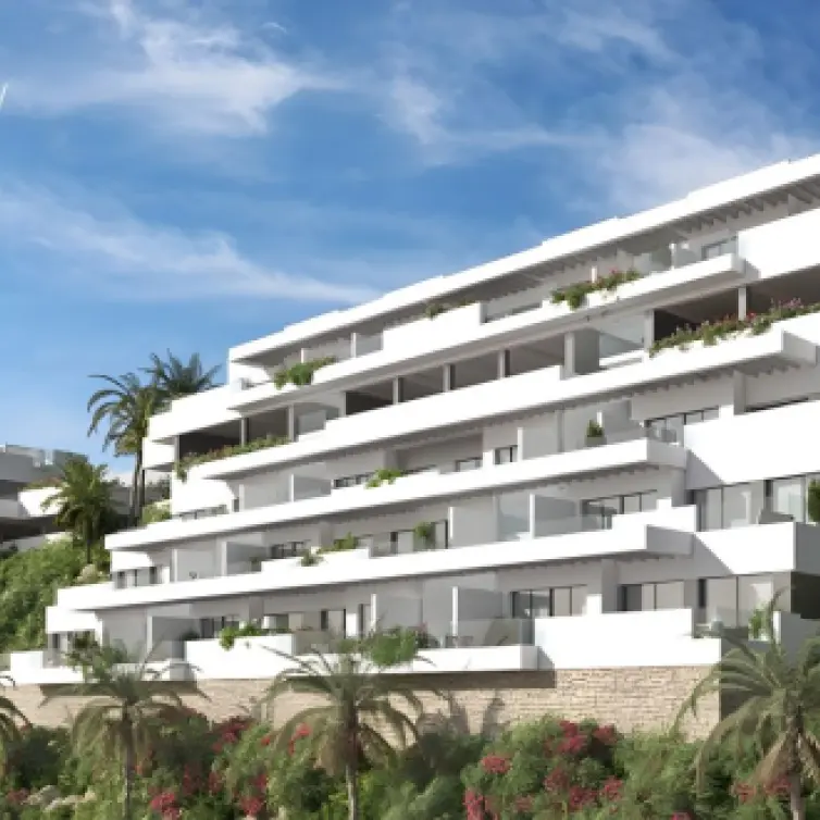Sale of middle floor apartment in La Cala de Mijas