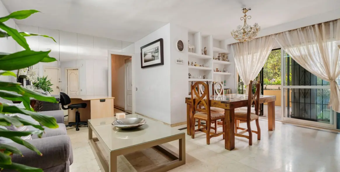 Продажа апартаментов на среднем этаже в Marbella 6