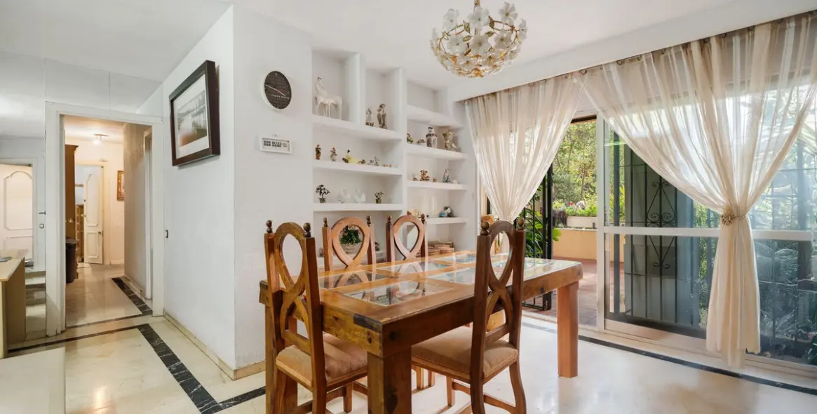 Продажа апартаментов на среднем этаже в Marbella 7