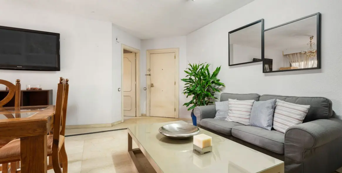 Продажа апартаментов на среднем этаже в Marbella 9