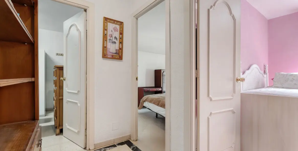 Продажа апартаментов на среднем этаже в Marbella 13