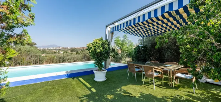 Sale of finca - cortijo in Coín 0