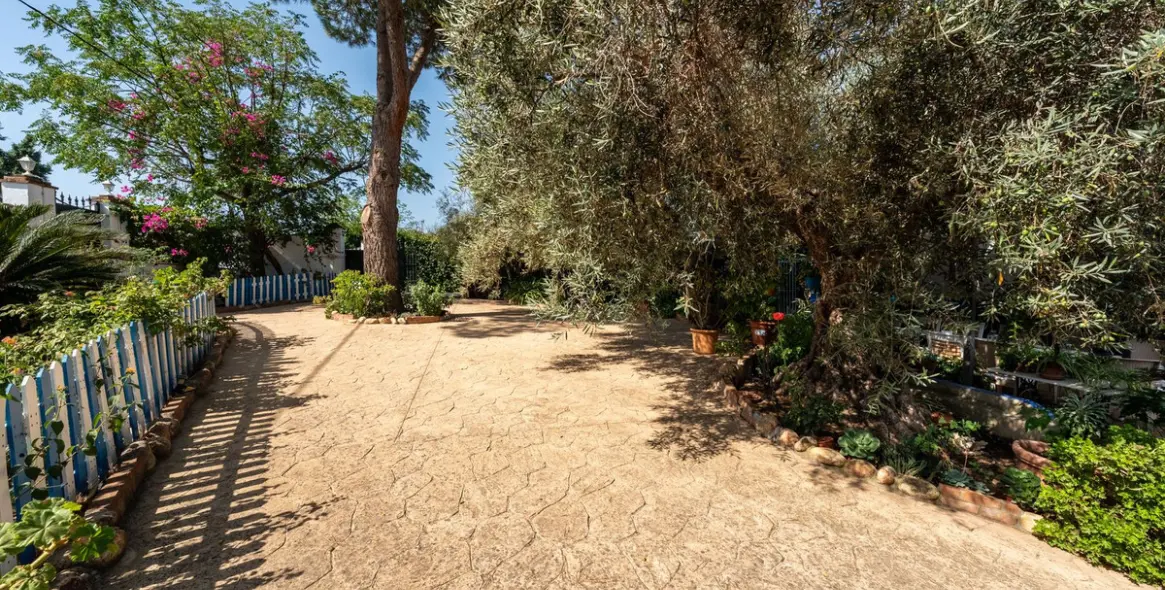 Продажа финки в Coín 16