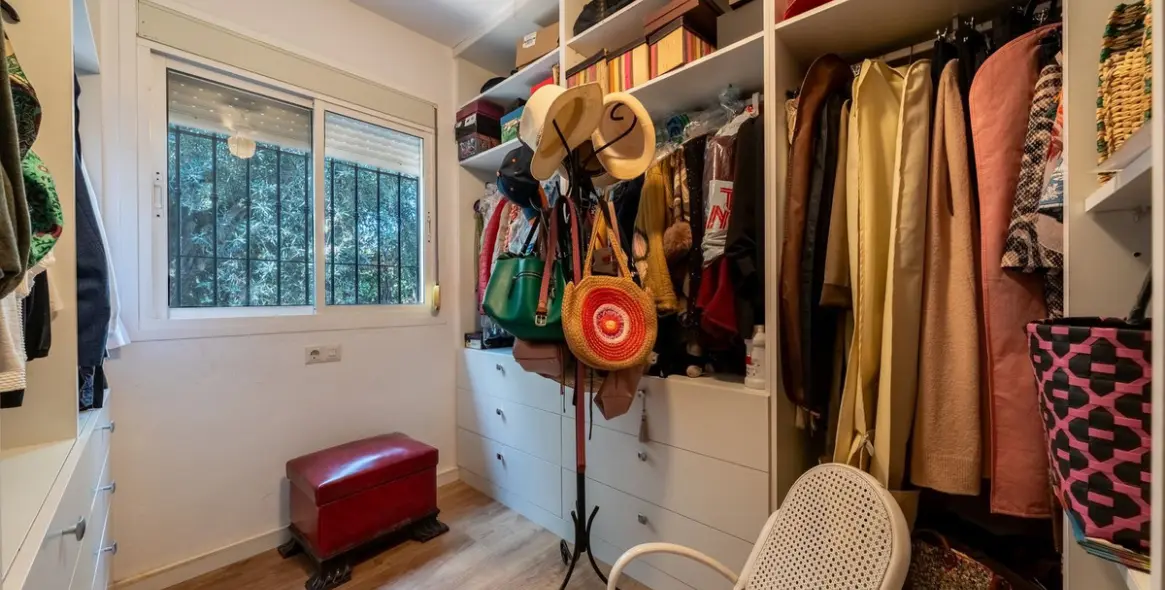 Sale of finca - cortijo in Coín 37