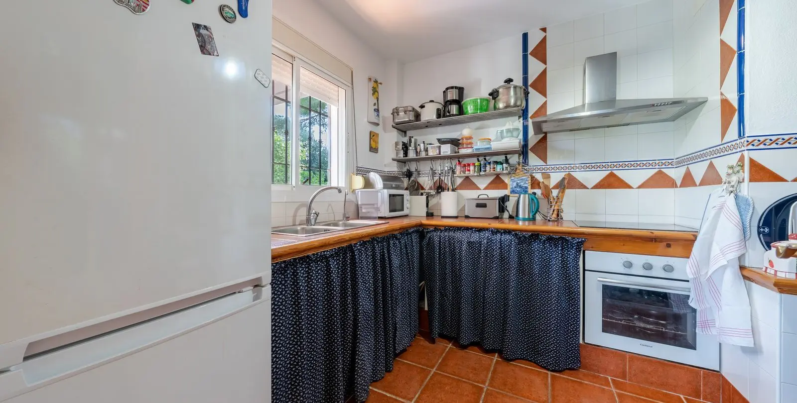 Продажа финки в Coín 27