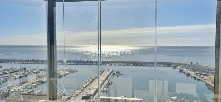 Venta de ático en Fuengirola 0