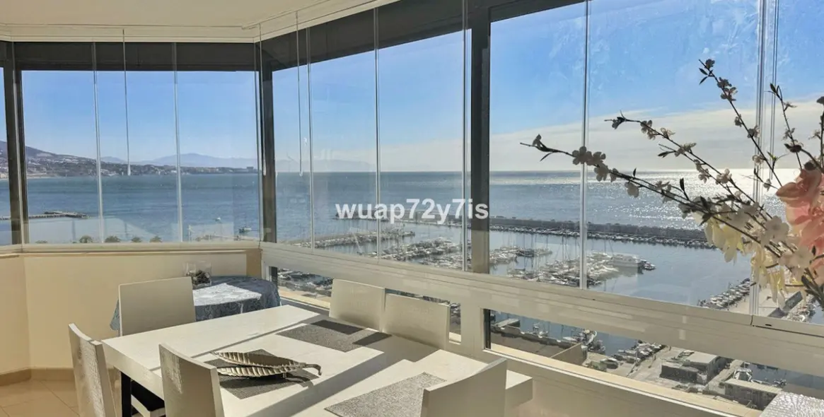 Sale of penthouse in Fuengirola 12