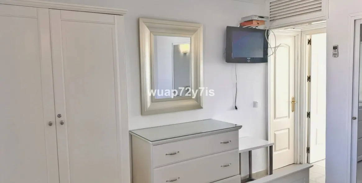 Sale of penthouse in Fuengirola 20