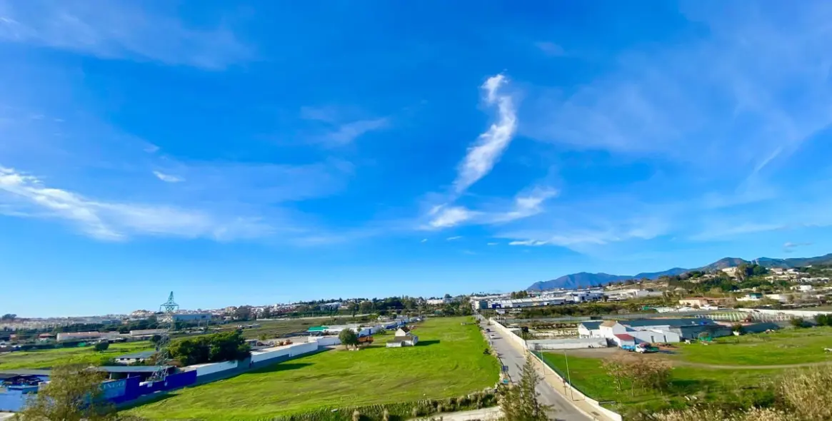 Sale of penthouse in Nueva Andalucía 17