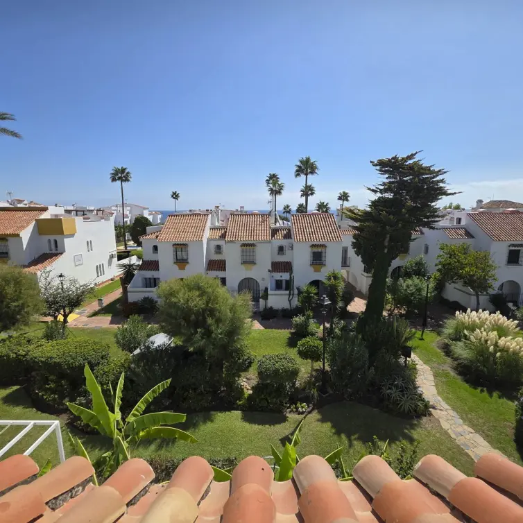 Venta de adosado en Casares Playa