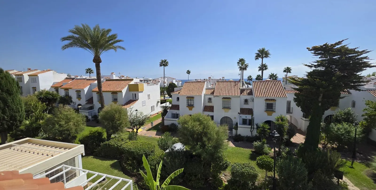 Venta de adosado en Casares Playa 11