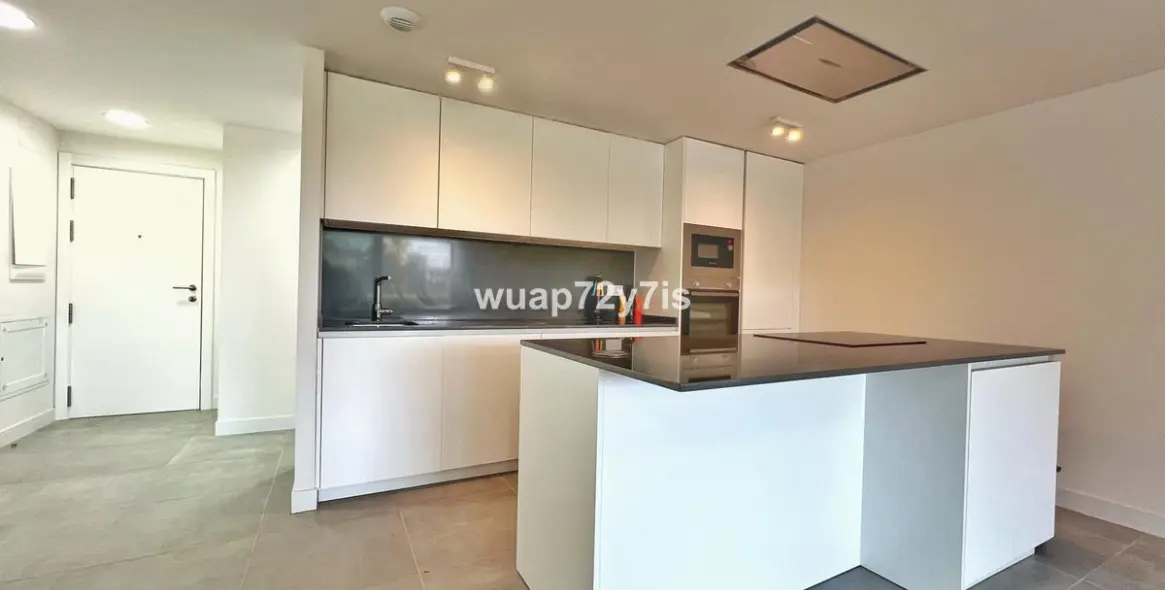 Sale of ground floor apartment in Selwo 3