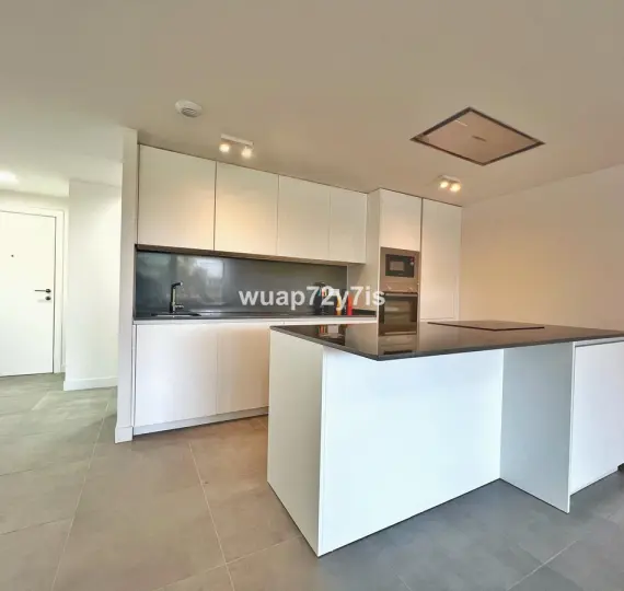 Sale of ground floor apartment in Selwo