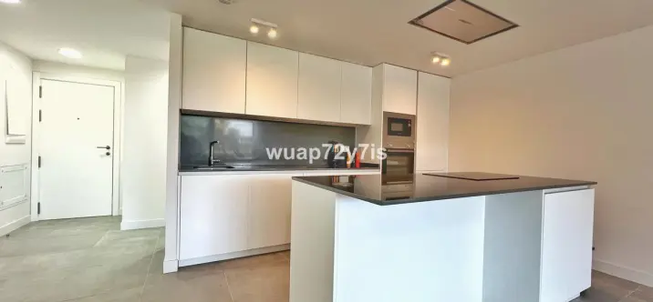 Sale of ground floor apartment in Selwo 2