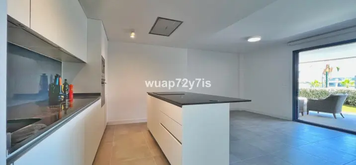 Sale of ground floor apartment in Selwo 3