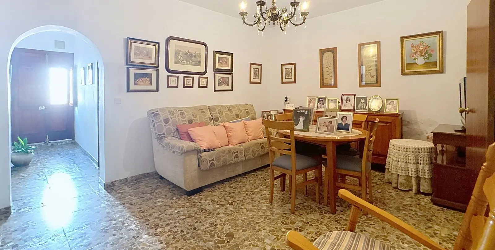 Sale of townhouse in Estepona 9