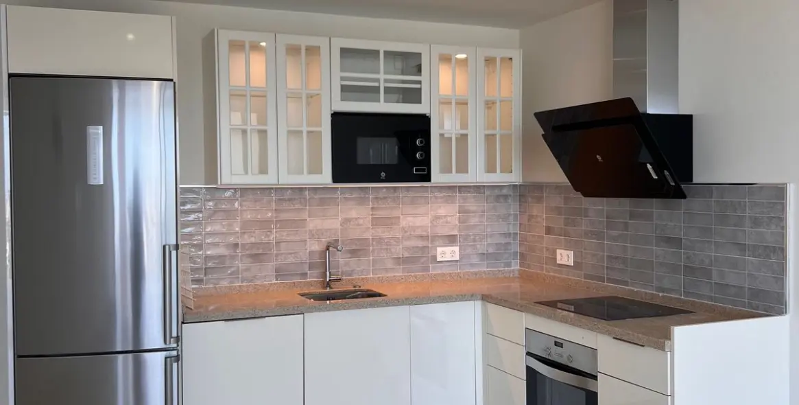 Sale of middle floor apartment in Riviera del Sol 8