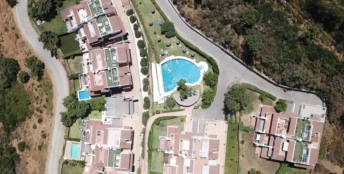 Продажа апартаментов на среднем этаже в La Mairena 2