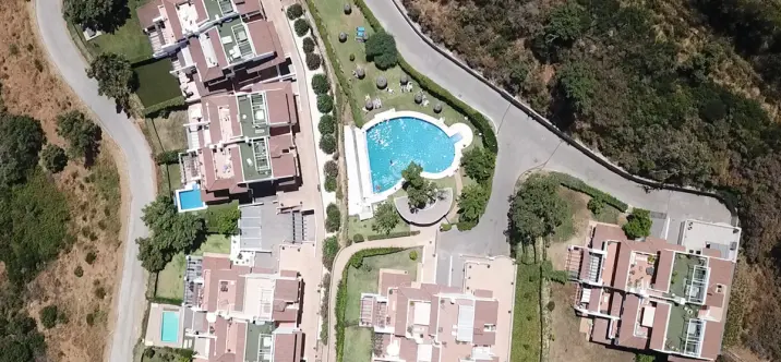 Продажа апартаментов на среднем этаже в La Mairena 1