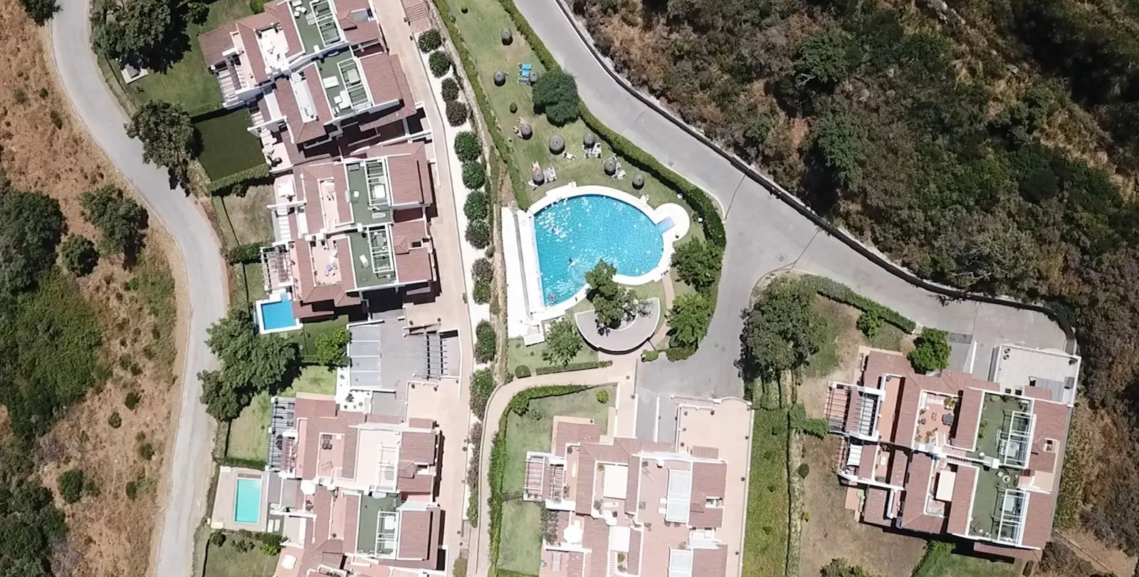 Sale of middle floor apartment in La Mairena 2