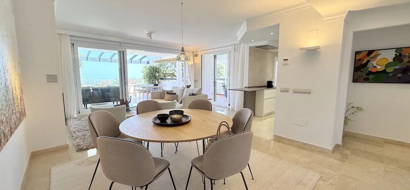 Venta de apartamento en planta media en La Mairena 4