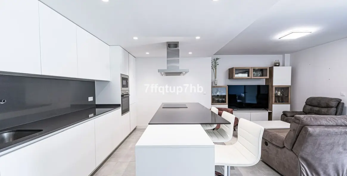 Sale of ground floor apartment in Estepona 6