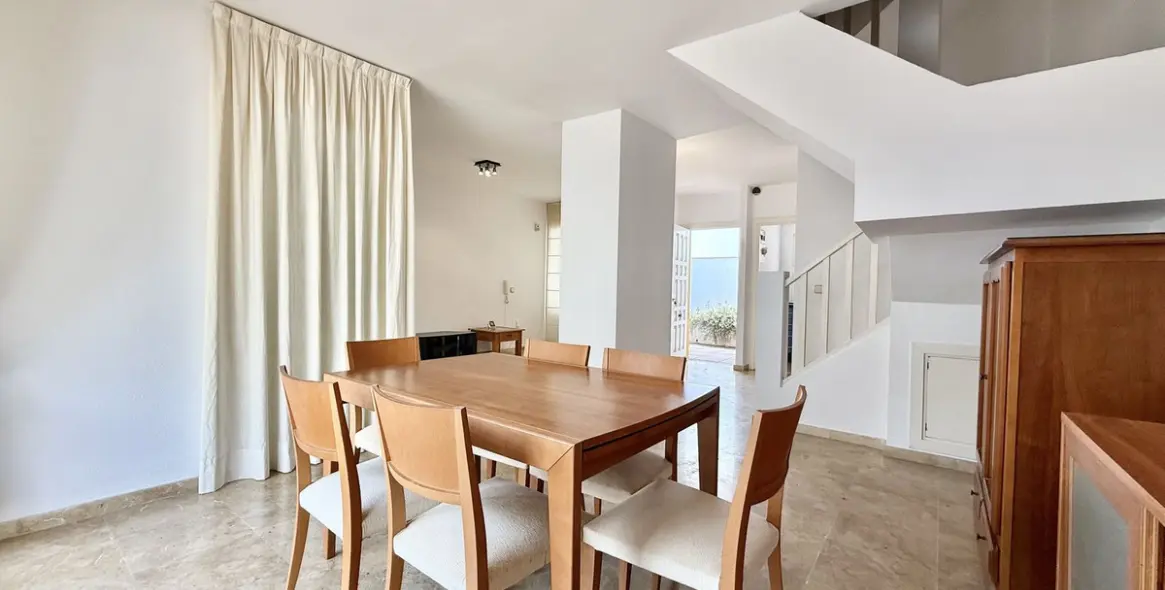 Продажа таунхауса в Nueva Andalucía 9