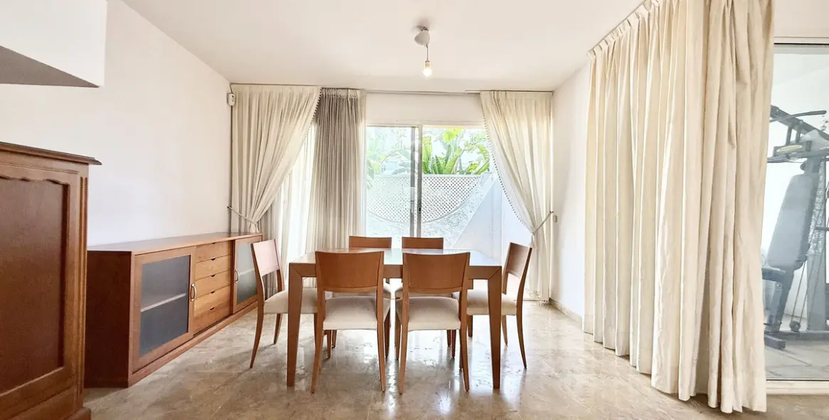 Продажа таунхауса в Nueva Andalucía 10