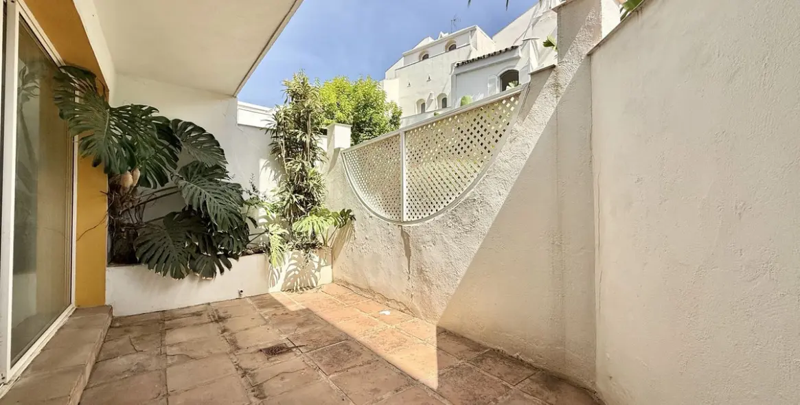 Продажа таунхауса в Nueva Andalucía 4