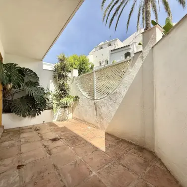 Продажа таунхауса в Nueva Andalucía