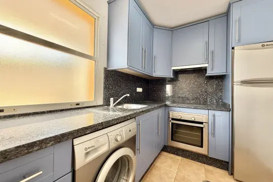 Image 3 thumb