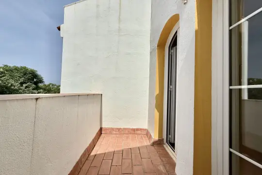 Image 18 thumb