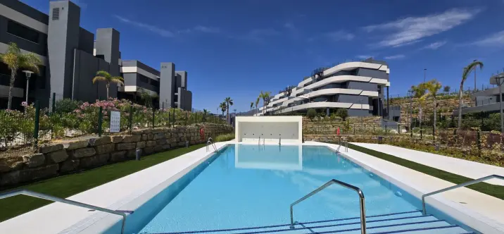 Venta de apartamento en planta baja en New Golden Mile 0