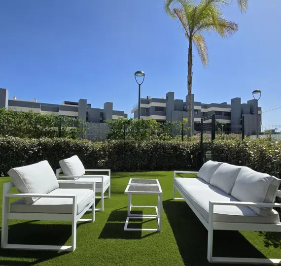 Venta de apartamento en planta baja en New Golden Mile