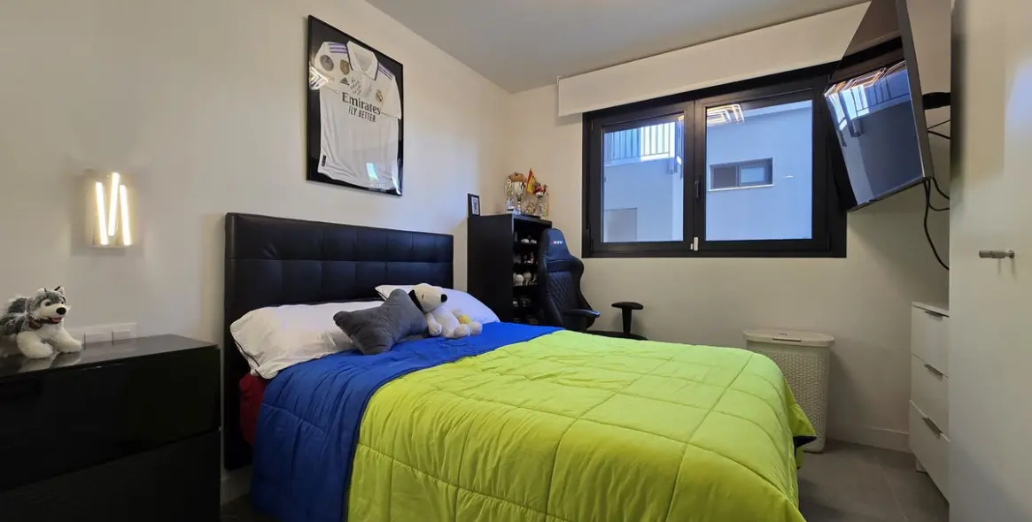 Sale of ground floor apartment in New Golden Mile 12