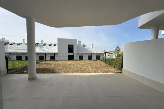Image 4 thumb