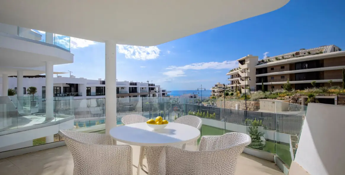 Sale of middle floor apartment in El Higueron 1