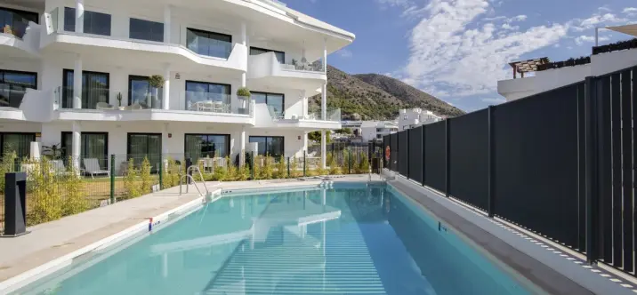 Продажа апартаментов на среднем этаже в Fuengirola 3